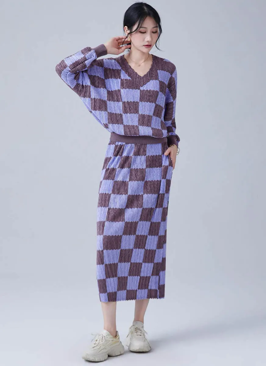 9240015 V-Neck Checked Pleats Top & Skirt Set *Last Set
