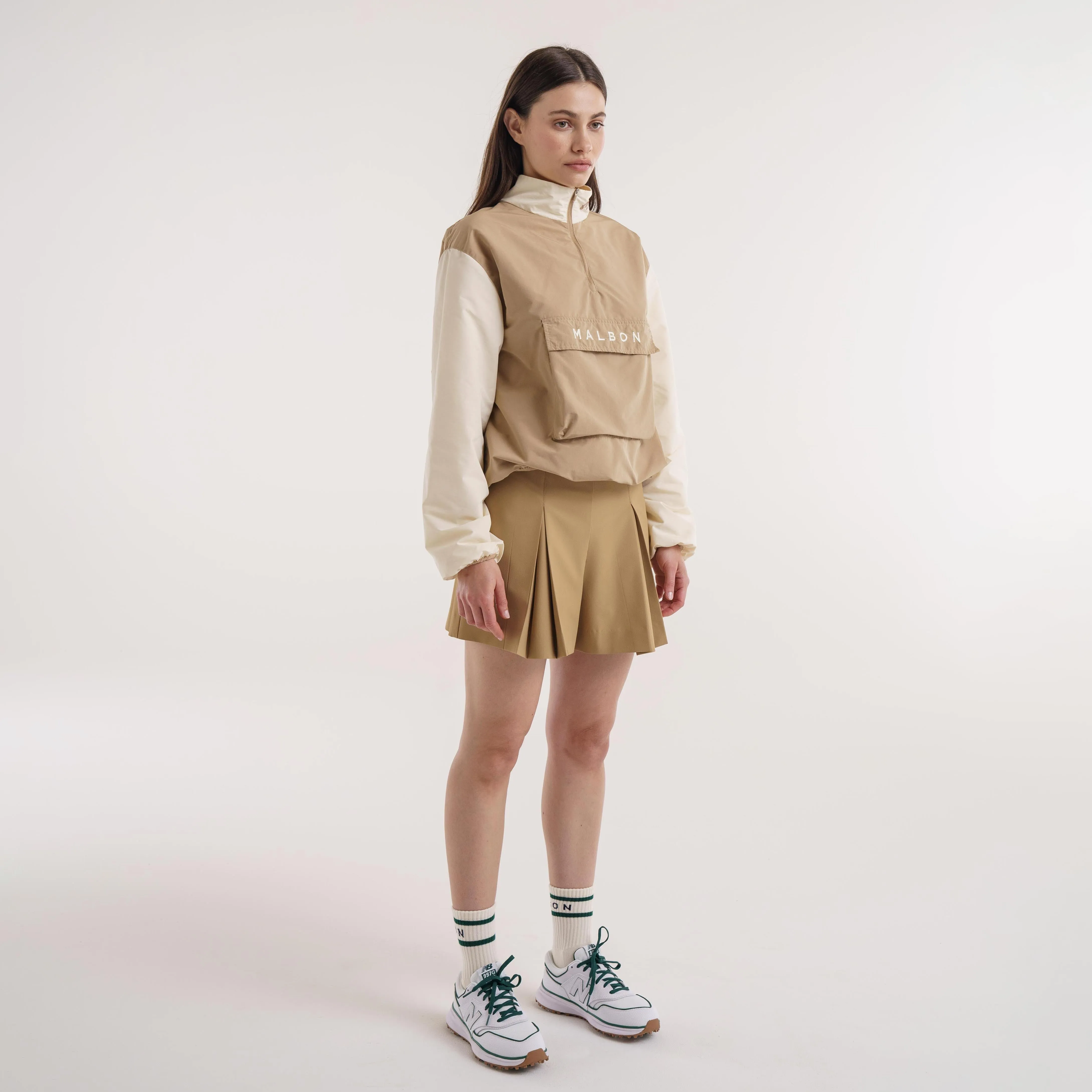 DARIA WINDBREAKER