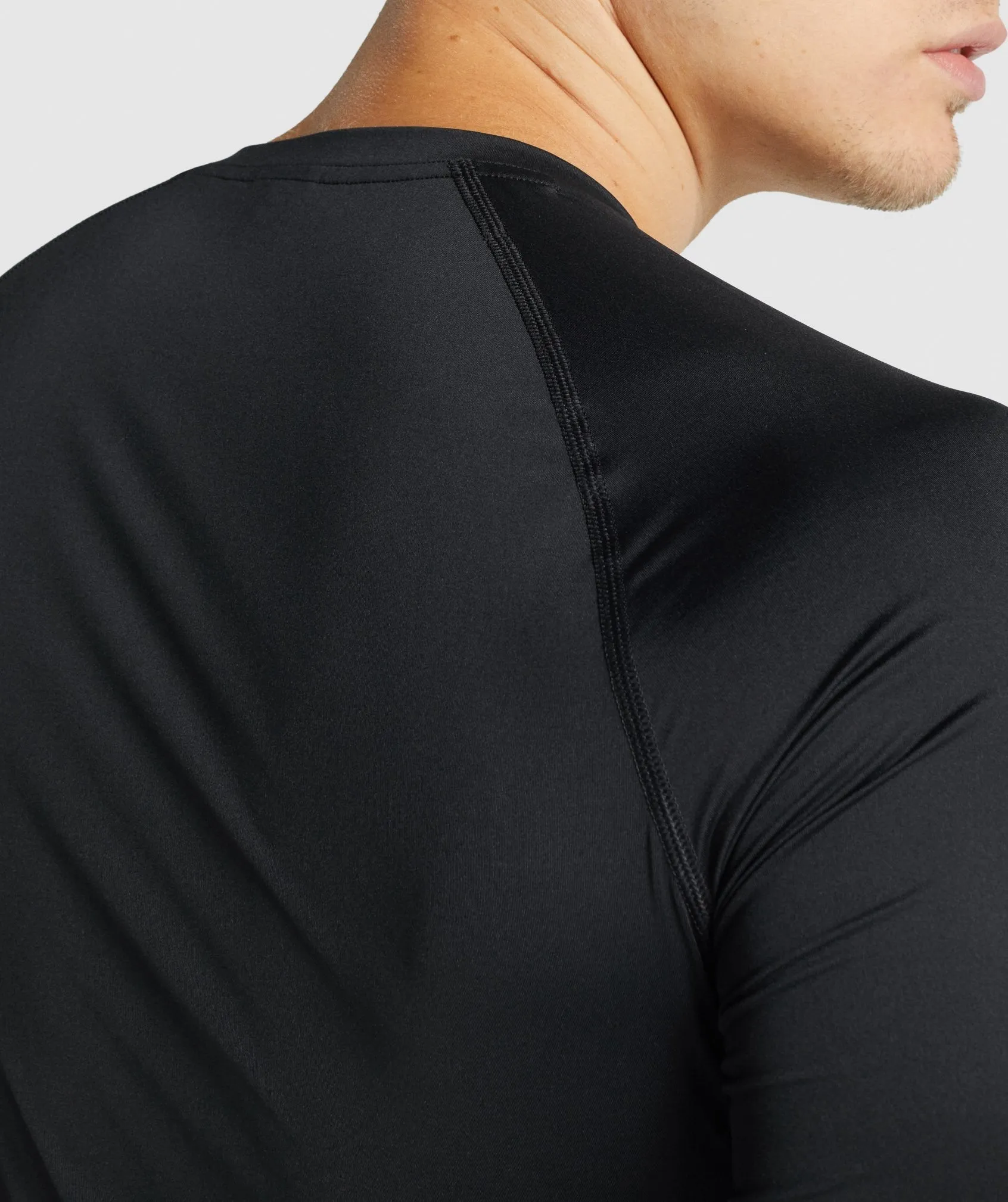 Gymshark Element Baselayer Long Sleeve T-Shirt - Black